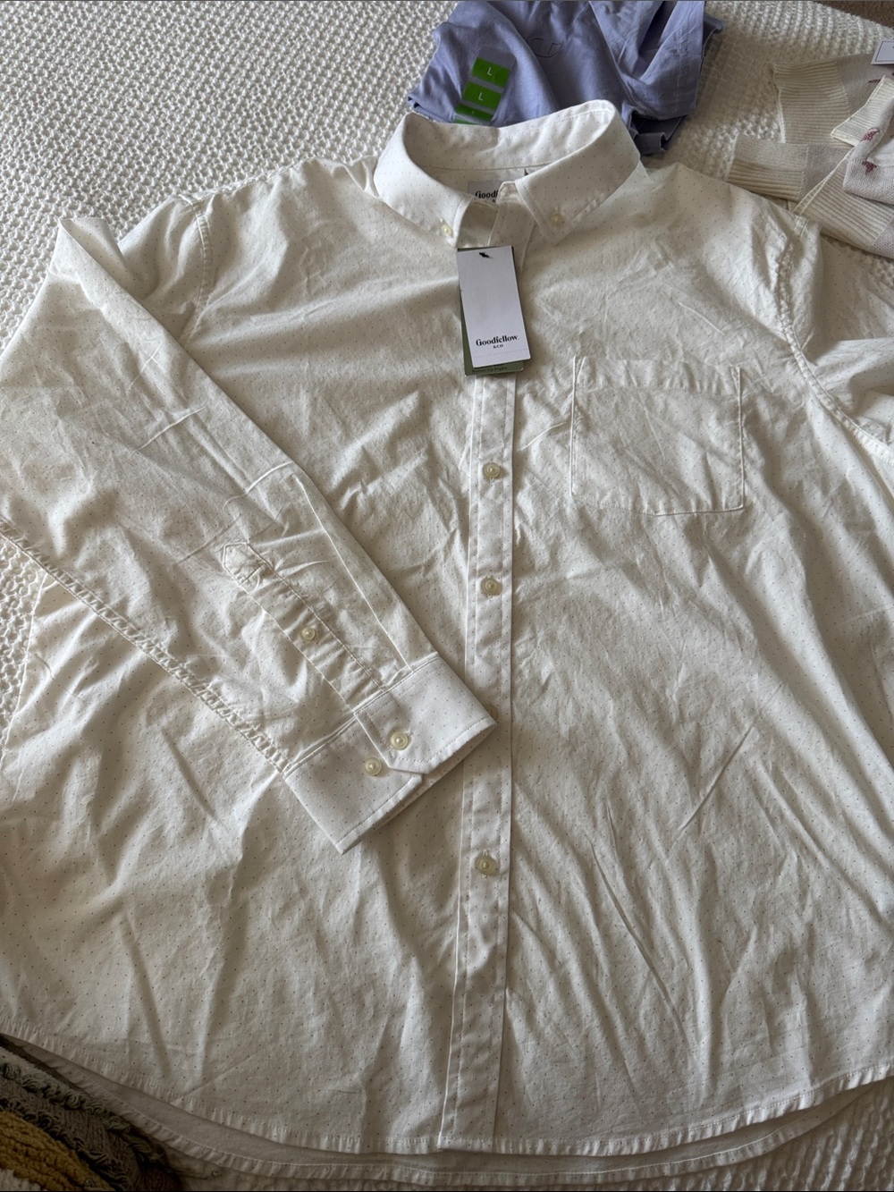 Goodfellow & Co Men's Off-White Button-Down Shirt